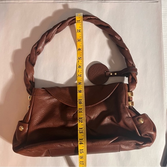 B. MAKOWSKY Brown LEATHER SATCHEL HANDBAG WITH Twisted STRAP SHOULDER PURSE - Picture 8 of 16